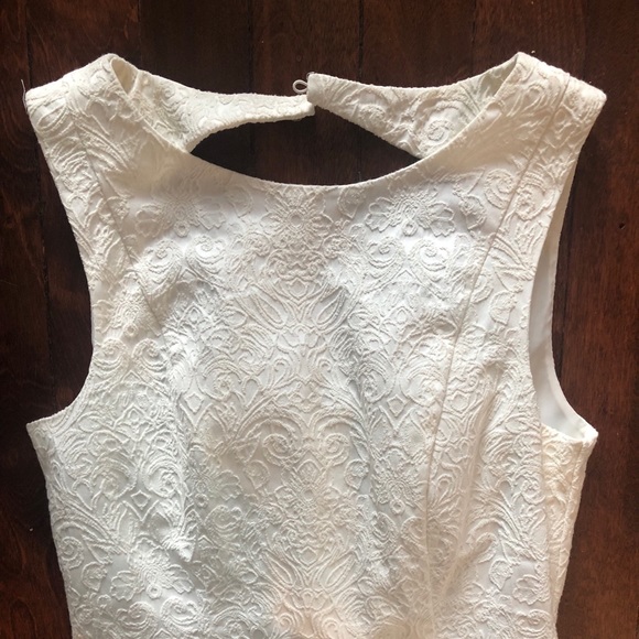 White Dress - Picture 2 of 4